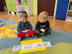 ilustracja do wpisu 
Program Bezpieczny Przedszkolak - bezpieczne i niebezpieczne sytuacje